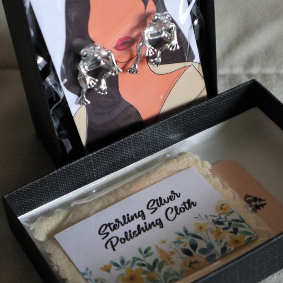 Silver Shadeth Sterling Silver Frog Front Back Earrings NWT - Picture 5 of 5